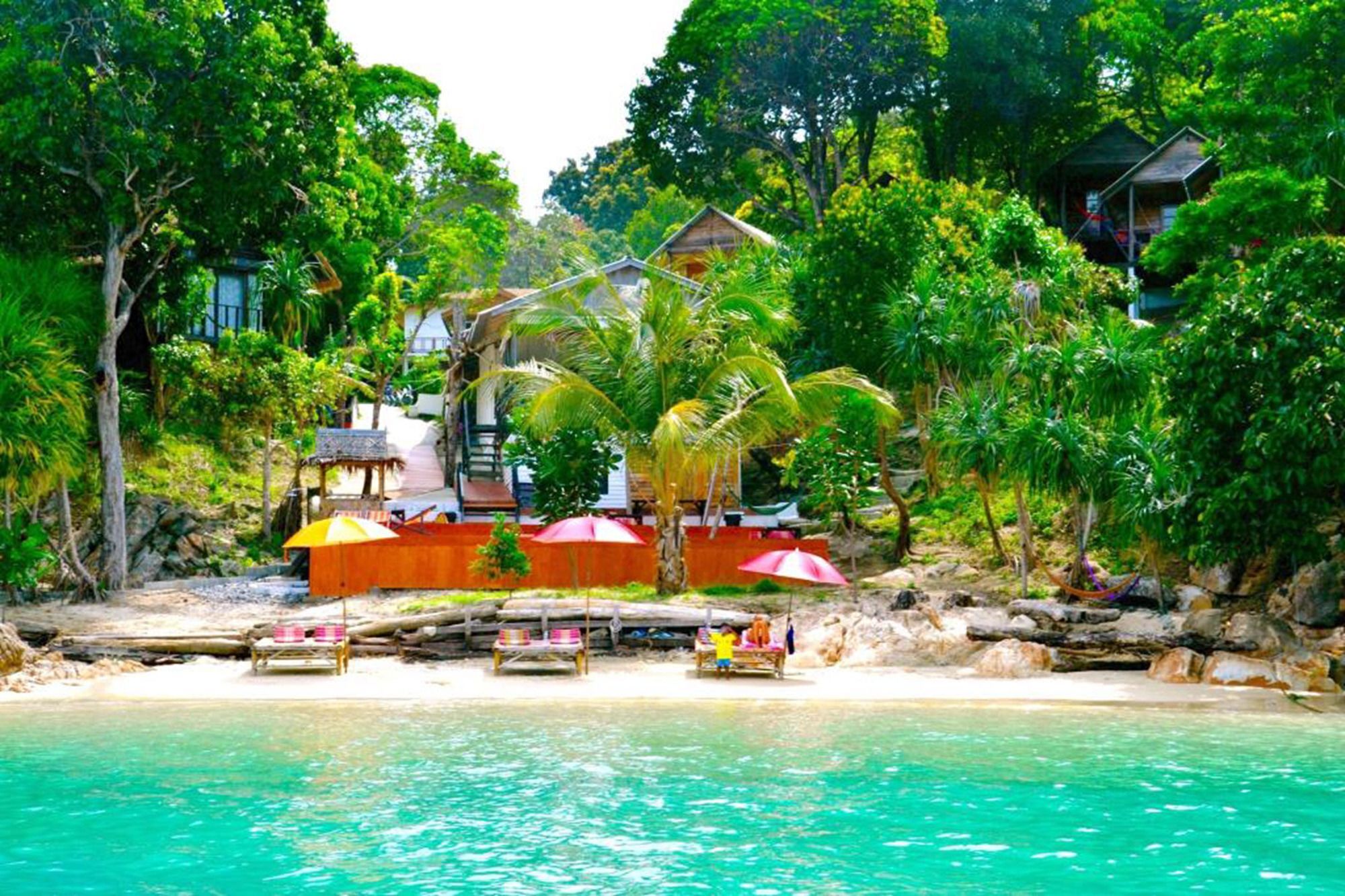 Pitiusas Beach Resort Koh Lipe Exterior photo